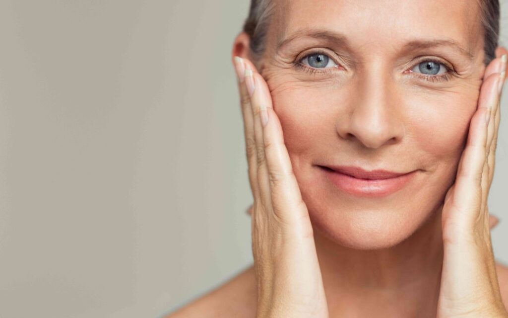 Facelift – Ανανεώστε το πρόσωπό σας με φυσικότητα και διακριτικότητα